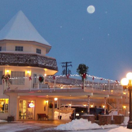 Model A Inn Cranbrook Esterno foto