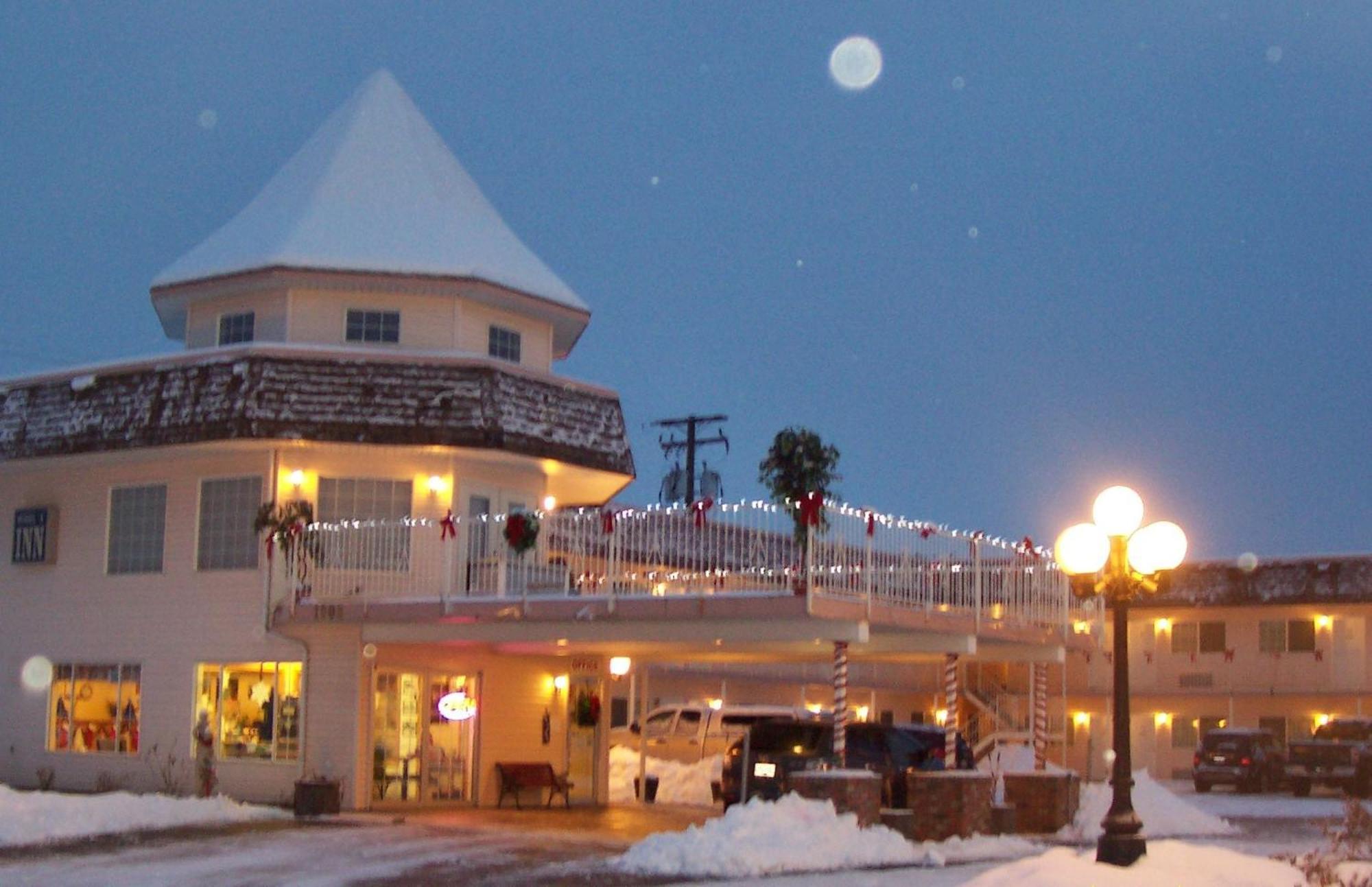 Model A Inn Cranbrook Esterno foto