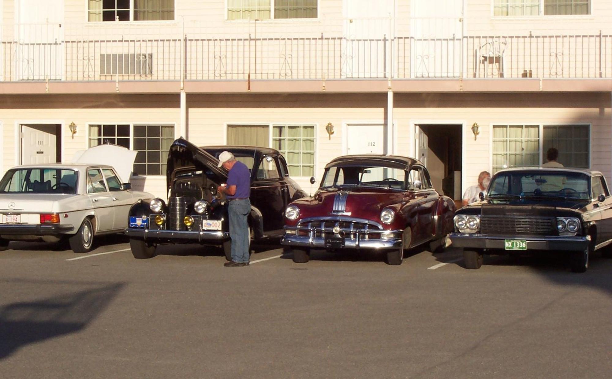 Model A Inn Cranbrook Esterno foto